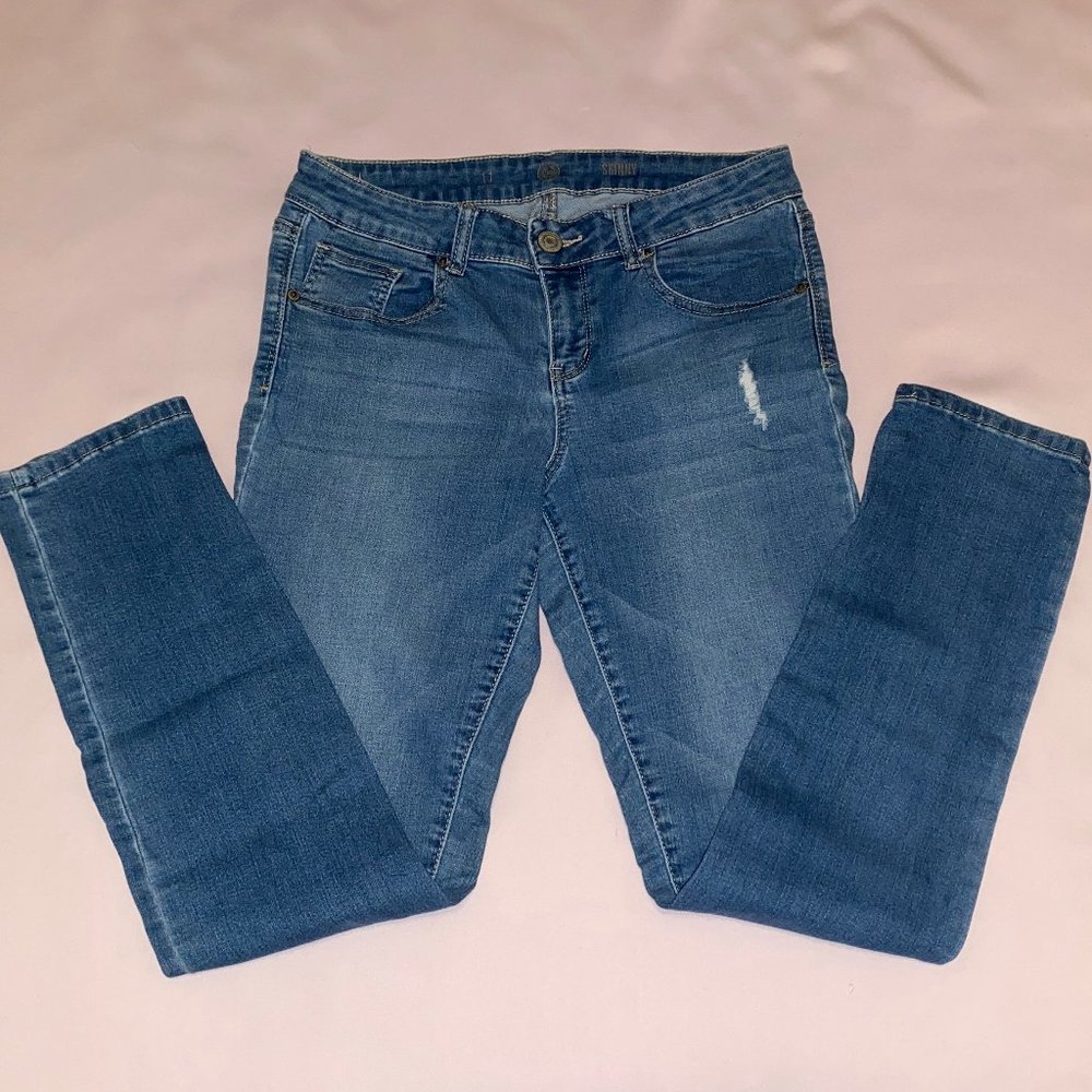 SO Light Wash Skinny Jeans, 11